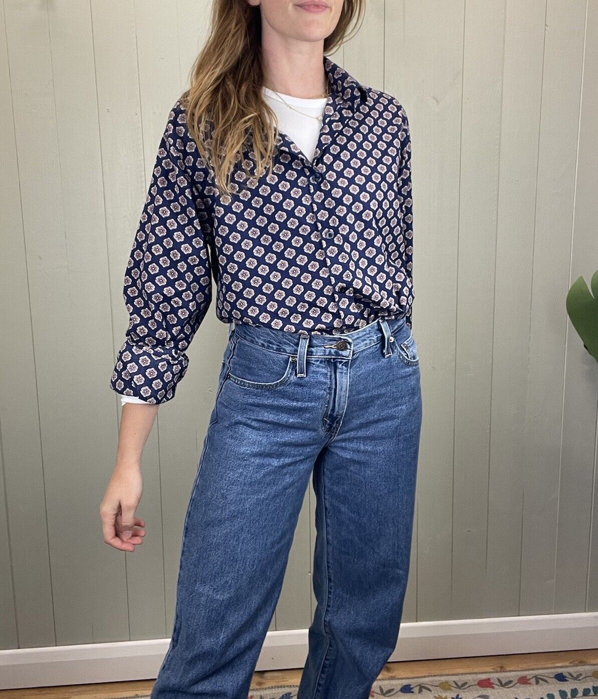 Vintage Size XL 14-20 Blue Cottage Flower Patterned 100% Cotton Shirt