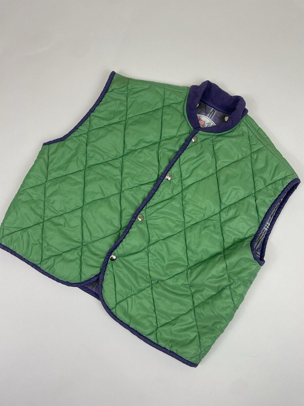 Vintage Aged 10 Years Green Quilted Gilet Waistcoat Pepperino Dockers