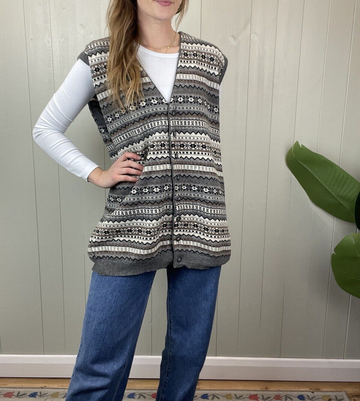 Vintage Size 3XL 18-22 Grey Fairisle Button Front 80% Wool Knit Vest