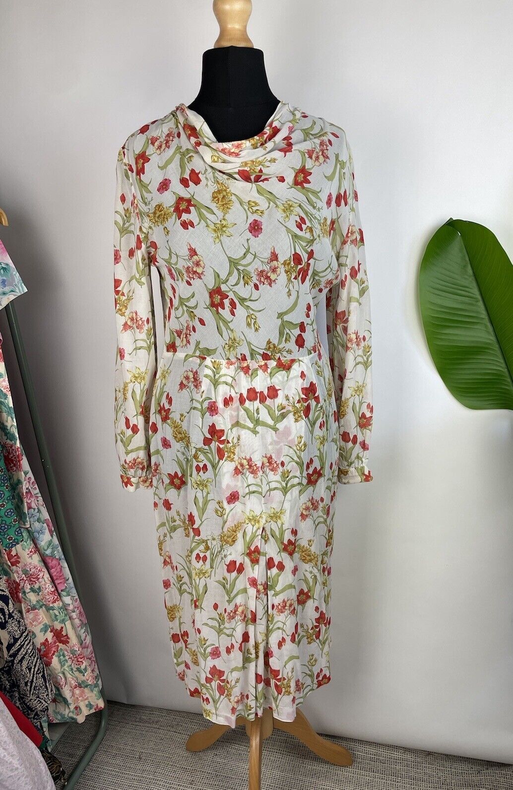 Vintage 70s Handmade Size M 10-12 White Red Floral Cowl Neck Cotton Midi Dress